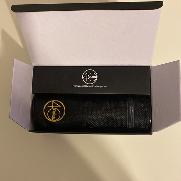 Like New! CAROL Dynamic Vocal Microphone unidirectional MUD-525 XLR karaoke gold - Picture 8 of 9